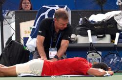 德约科维奇爆冷击败中国队，挺进下一轮引爆全场！的简单介绍